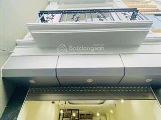 Bán nhà riêng tại hà trì 3, 7,8 tỷ, 33m2, 4pn, 4wc, giá ưu đãi