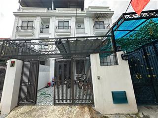 Nhà 3 tầng  đại thành  quốc oai  hà nội  vị trí trung tâm ra nội thành  full nội thất đẹp
