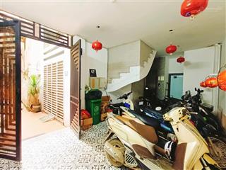 Vị trí vip  cầu giấy  ccmn dòng tiền 45tr  trung tâm cầu giấy  5 tầng thang máy  pccc đầy đủ