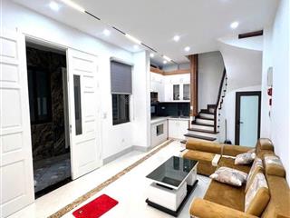 Trung kính  trần duy hưng ngõ thônglô góc siêu đẹp 5 tầng mới ở ngay giá chỉ 8.9 tỷ