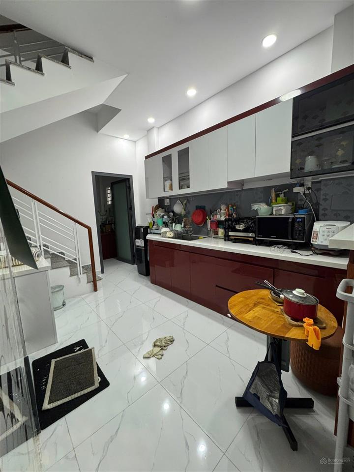 Nguyễn ngọc nhựt  tân phú  55m2  2 tầng  hxh tới cồng  chủ tặng nội thất full
