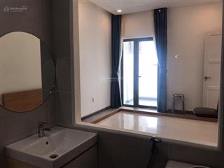 Chính chủ bán cc hoa sen q. 11. dt 65m2 2p 2wc. sh. giá bán 3,3 tỷ.  0762 682 ***