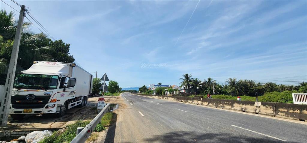 Chính chủ cần bán lô đất mặt tiền đường ql1a, vạn ninh  khánh hoà