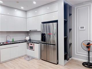 Chính chủ bán căn 62m2 tòa tháp thiên niên kỷ 2pn 1wc, sẵn sổ, full nội thất. giá bán 4,8 tỷ