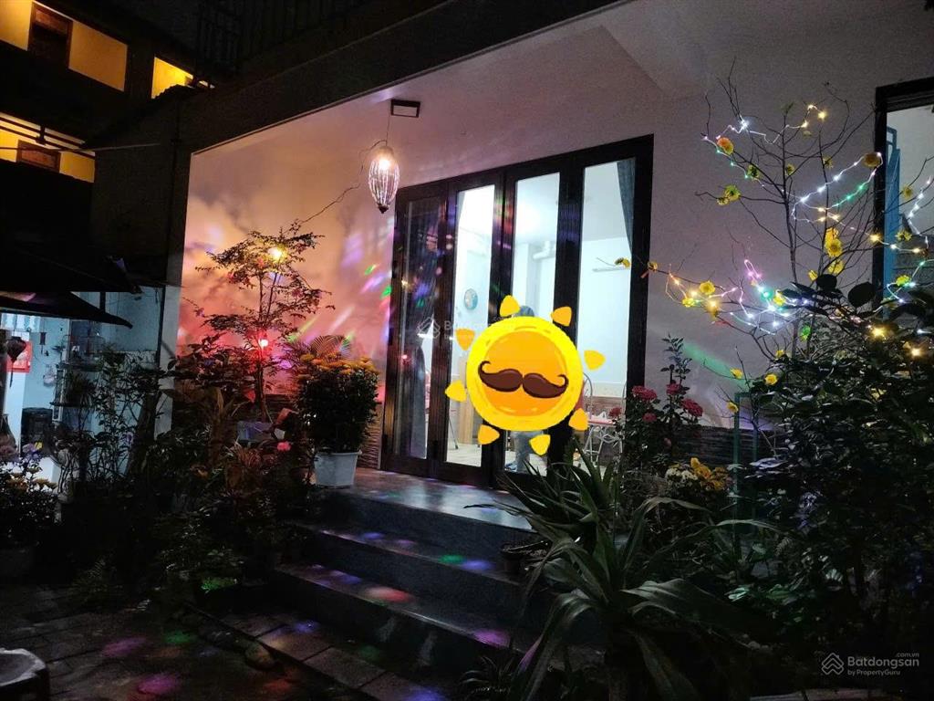 Bán đất tặng nhà 2 tầng  kiệt trung tâm phố cổ hội an, đường trần hưng đạo.  chính chủ