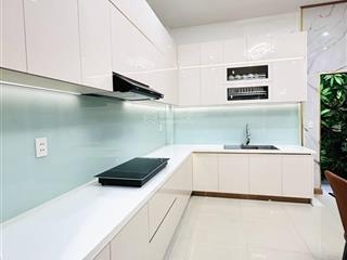 Bán nhà hẻm 8m  vừa ở vừa kinh doanh  nhà vị trí cực đẹp gần cc dream home  tặng hết nội thất