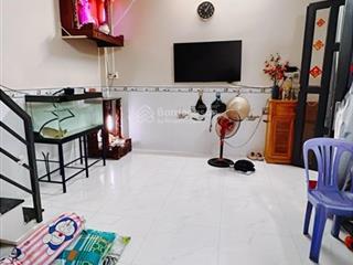 Bán nhà 2 tầng  trần xuân soạn  giá 2.75 tỷ  24m2