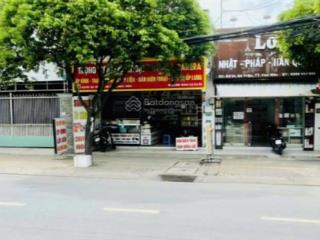 Bán nhà mặt tiền đường bà triệu, ngang 27 dài 34, đường xe công, đối diện bệnh viện hóc môn, 62 tỷ.