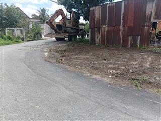 Cần bán gấp lô góc 2mặt tiền đường nhựa 150m siu siu đẹp