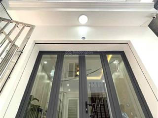 Thịnh quang trung tâm đống đa  vài bước ra ô tô full nội thất  giá 9.1 tỷ hàng hiếm.