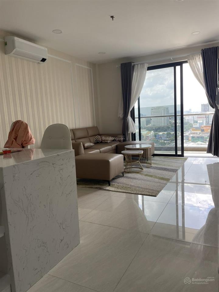 Chính chủ cần bán nhanh căn hộ chung cư bàu cát ii, dt 55m2, 2 phòng ngủ, 2wc, giá 2,3 tỷ, sh