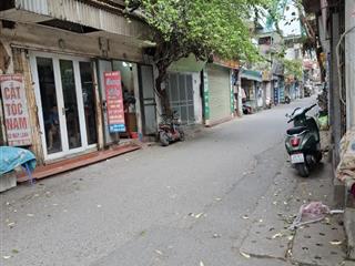 Việt hưng long biên 51m 8.t.ỷ nhỉnh khu vực hiếm bán phân lô, ô tô 7 chỗ