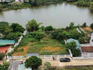 Đất chính chủ gửi bán view bám hồ đẹp