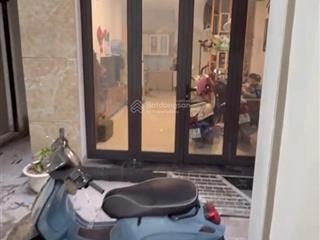 Cần bán gấp 34m2 6,65 tỷ phố phan kế bính q ba đình chính chủ ngõ thông siêu đẹp