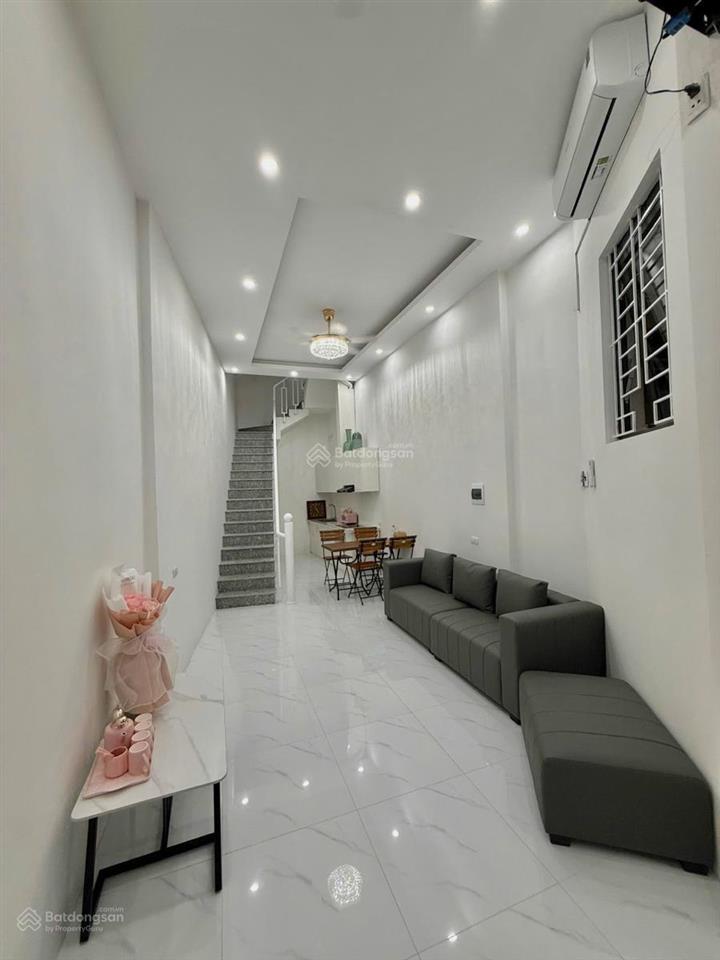 Cần bán gấp 34m2 6,65 tỷ phố phan kế bính q ba đình chính chủ ngõ thông siêu đẹp