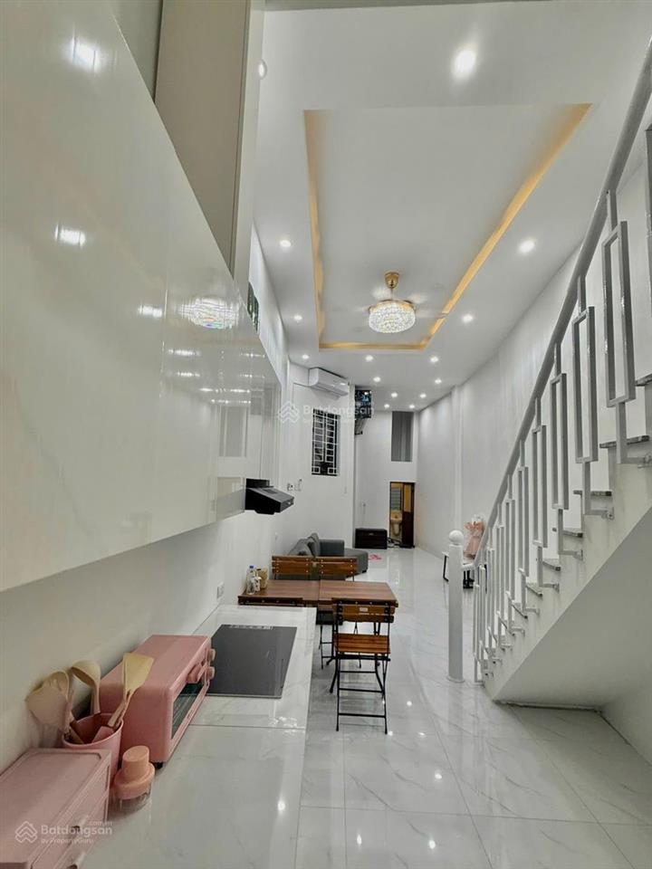 Cần bán gấp 34m2 6,65 tỷ phố phan kế bính q ba đình chính chủ ngõ thông siêu đẹp