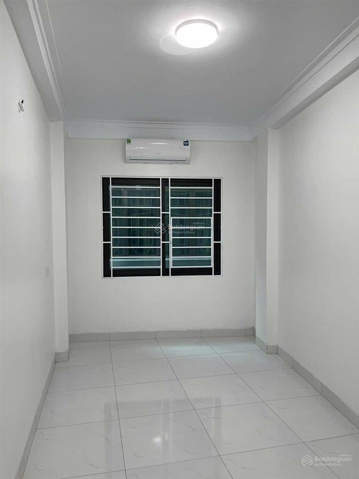 Siêu đẹp xây mới 3tỷ9 cầu giấy ngõ 3 gác thông tứ phía giao dịch nhanh