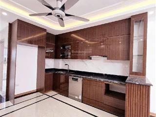 Bán nhà mặt phố phạm văn đồng  ô tô đỗ cửa  tiện ích bạt ngàn dt65mx5t giá chỉ 1x tỷ cần bán