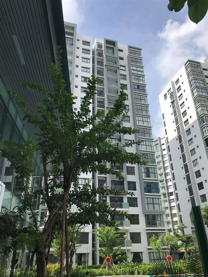 Căn hộ 3pn emerald trục 09 block b, tầng trung, bc & pn view trực diện hồ bơi!