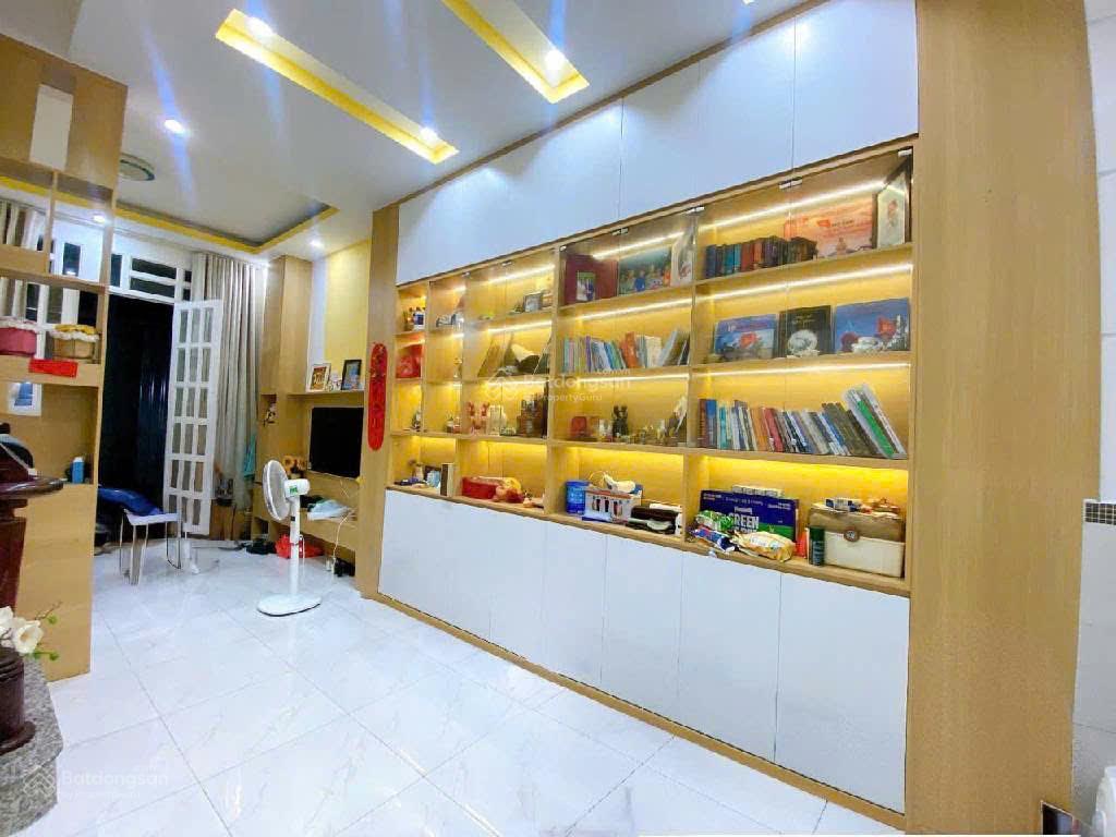 Nhà đẹp 4 tầng ,hẻm xe hơi 5m, tại độc lập khu trung tâm tân phú,chỉ 7.3 tỷ có thương lượng