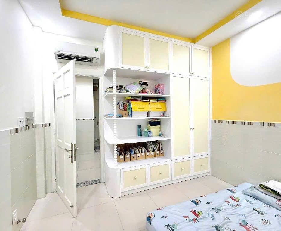 Nhà đẹp 4 tầng ,hẻm xe hơi 5m, tại độc lập khu trung tâm tân phú,chỉ 7.3 tỷ có thương lượng