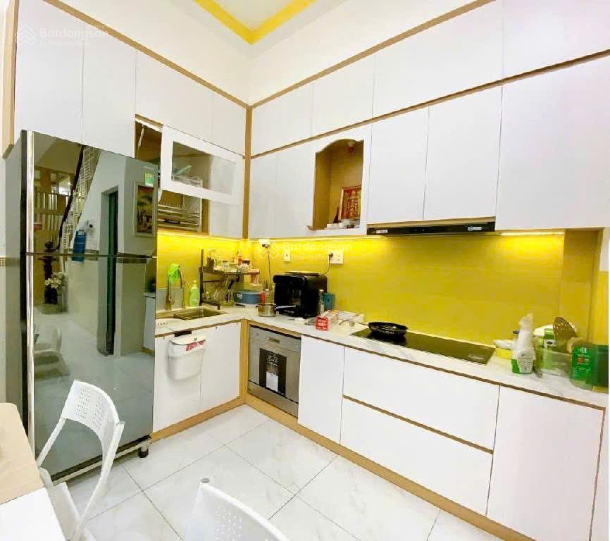 Nhà đẹp 4 tầng ,hẻm xe hơi 5m, tại độc lập khu trung tâm tân phú,chỉ 7.3 tỷ có thương lượng