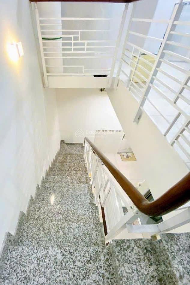 Nhà đẹp 4 tầng ,hẻm xe hơi 5m, tại độc lập khu trung tâm tân phú,chỉ 7.3 tỷ có thương lượng