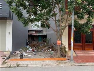 Cần bán 162,5m² đất hòa lạc sđcc mặt tiền 6,5 m, giá 3,4 tỷ gần đại học fpt & khu cnc, đhqg