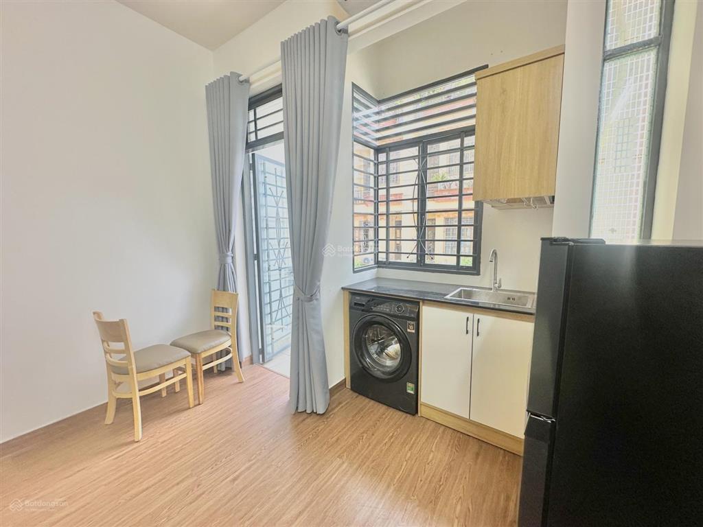 Cho thuê căn hộ dịch vụ mới gần q1, q2, landmark ngay nguyễn hữu cảnh có ban công, máy giặt riêng