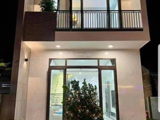 Cần bán nhanh nhà 1t1l  72m2  sổ hồng riêng ngay uyên hưng