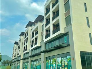 Bán shophouse biển l'aurora phú yên diện tích 108 m² đất, xây 5 tầng 540m2