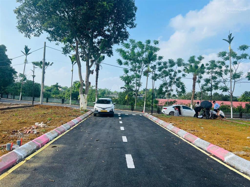 Chủ bán 103.8m2, mt 5.65m, full thổ cư vai réo hl, lõi cnc, đl thăng long, metro 5, đhqg, nhỉnh 5tỷ