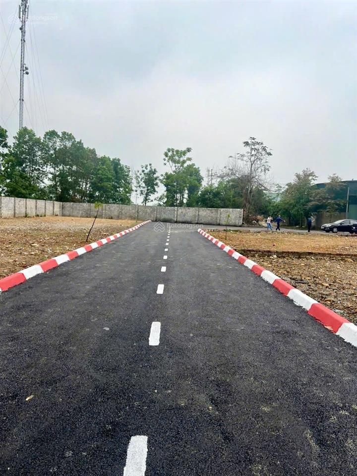 Bán đất full thổ cư 130.5m2, mt 6.4, phú cát, lõi cnc, dhqg, fpt, đl thăng long, metro 5, giá 4 tỷ