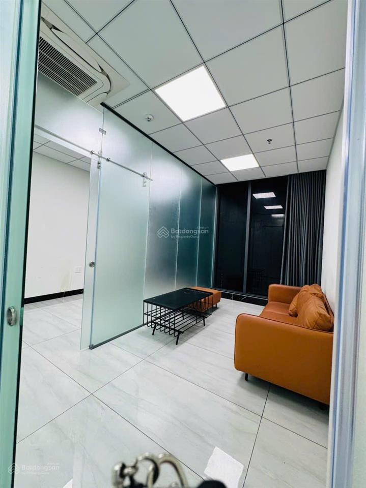 Văn phòng cho thuê 75 triệu, 100m2 tại 156 đường hoàng trọng mậu, tân hưng, q7, hcm