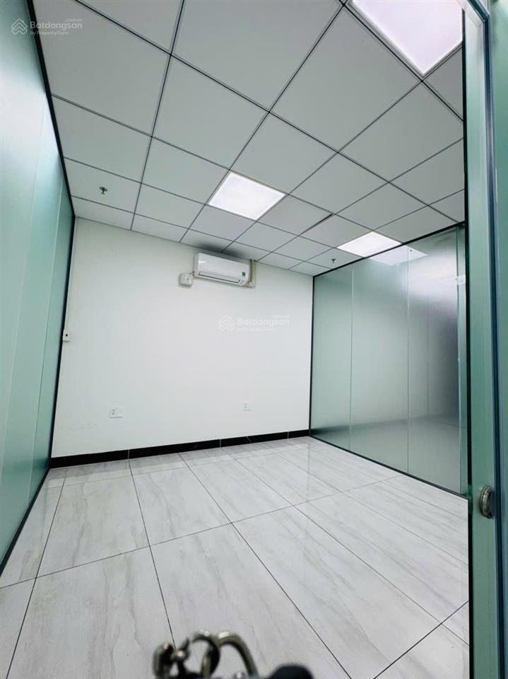 Văn phòng cho thuê 75 triệu, 100m2 tại 156 đường hoàng trọng mậu, tân hưng, q7, hcm
