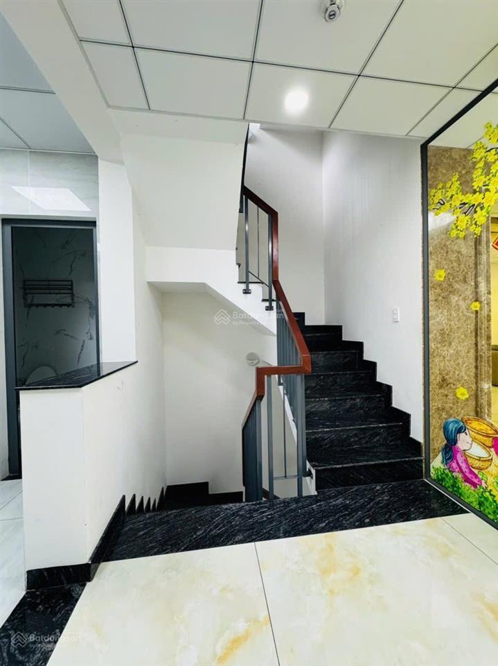 Văn phòng cho thuê 75 triệu, 100m2 tại 156 đường hoàng trọng mậu, tân hưng, q7, hcm