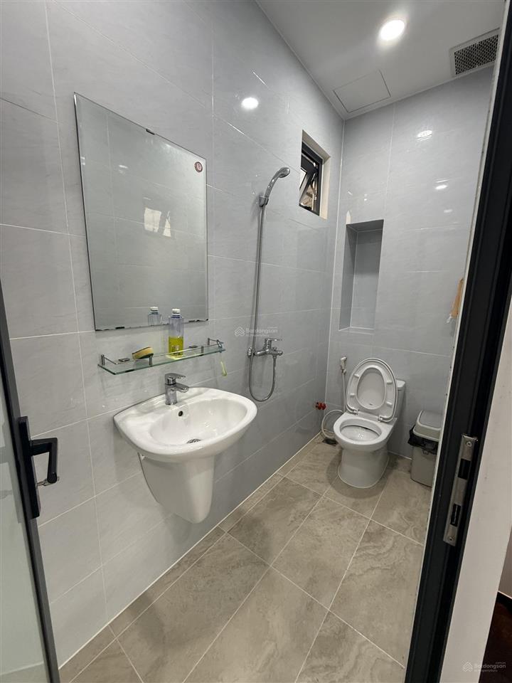 Mới 99% him lam kênh tẻ, cho thuê văn phòng 55 triệu (bao thuế), 90m2, quận 7, tp. hcm