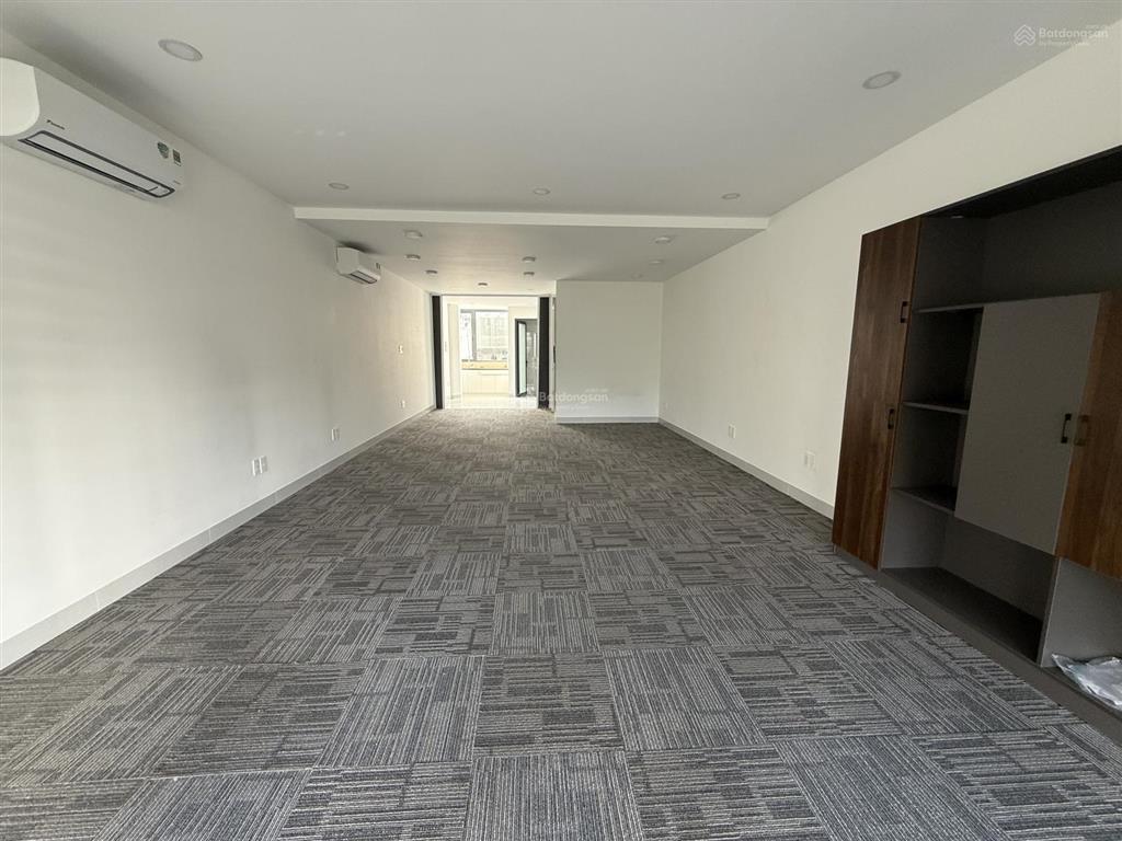 Mới 99% him lam kênh tẻ, cho thuê văn phòng 55 triệu (bao thuế), 90m2, quận 7, tp. hcm