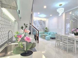 Chủ xoắn hạ 250 triệu bán gấp trong tuần khu vip bàu cát tb, 30m2 (4.2x8), full nội thất. 4.55 tỷ