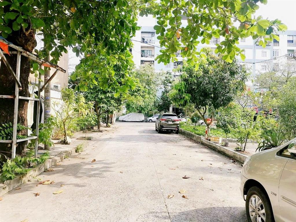 Lô đất đối diện công viên  khu bên sông hiệp bình chánh  ngay gigamall