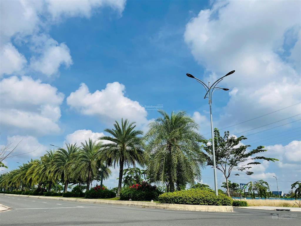 Đất mặt tiền nguyễn hữu trí gần bình chánh