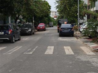 Siêu phẩm tđc trâu quỳ vỉa hè container tránh kd gần công viên hồ điều hoà, dt 132m2 nhỉnh 19 tỷ