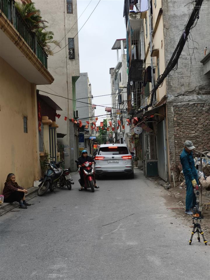 Bán gấp toà nhà 6 tầng 16pn khép kín tt trâu quỳ đường thông ô tô 10m ra mp, dt 110m2 nhỉnh 14tỷ