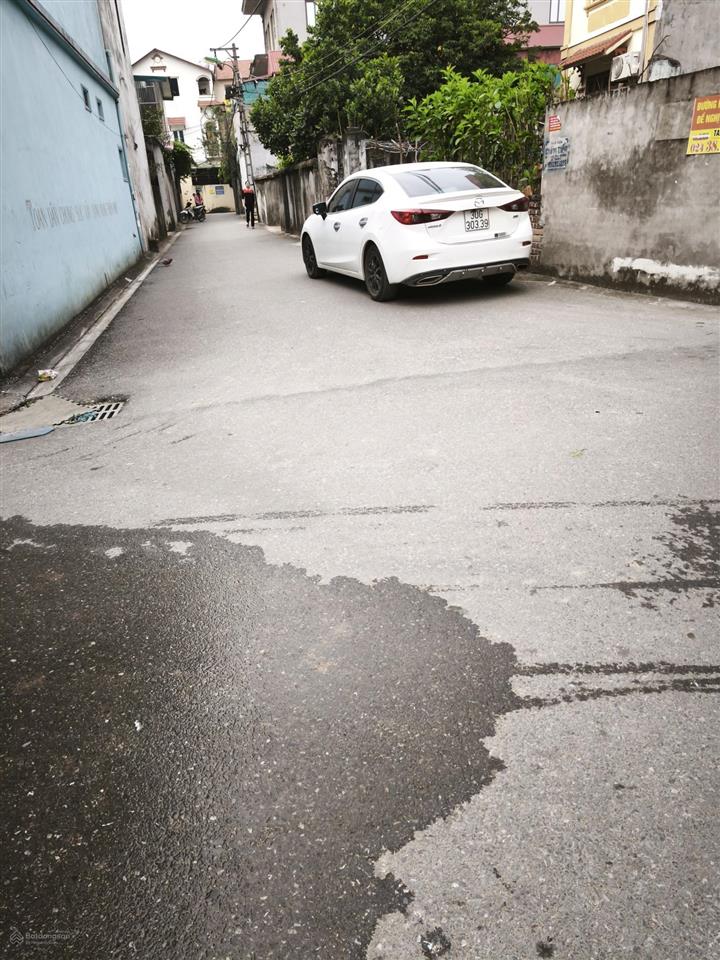 70m2 lô góc tt phú thị trục chính ô tô tránh kd 5.35tỷ