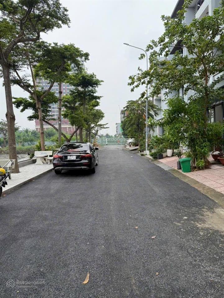 Biệt thự 2 tầng gần 200m  nở hậu hẻm xe hơi 10m lê văn lương,nhơn đức  8.899 tỷ