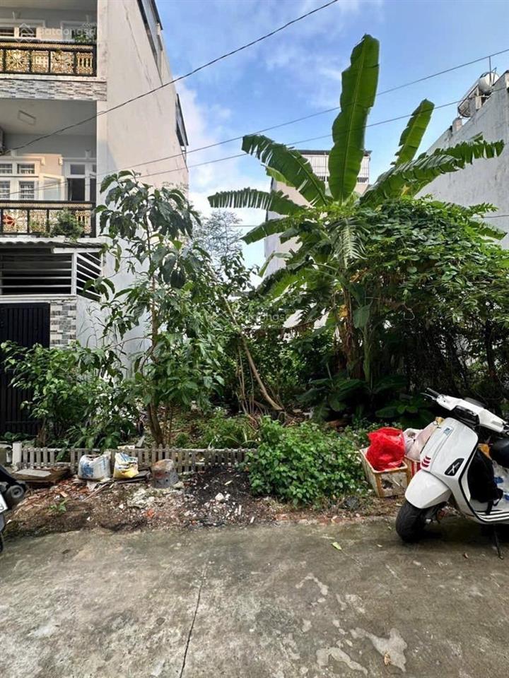 Đất đẹp  1419 phước kiển ngang 6.4m 80m hẻm 6m xe hơi chỉ nhỉnh 4 tỷ