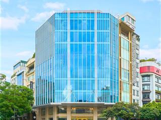 Cho thuê tòa nhà 82 trần thái tông, 310m2 lô góc, mặt tiền thoáng, view kính tràn full mặt
