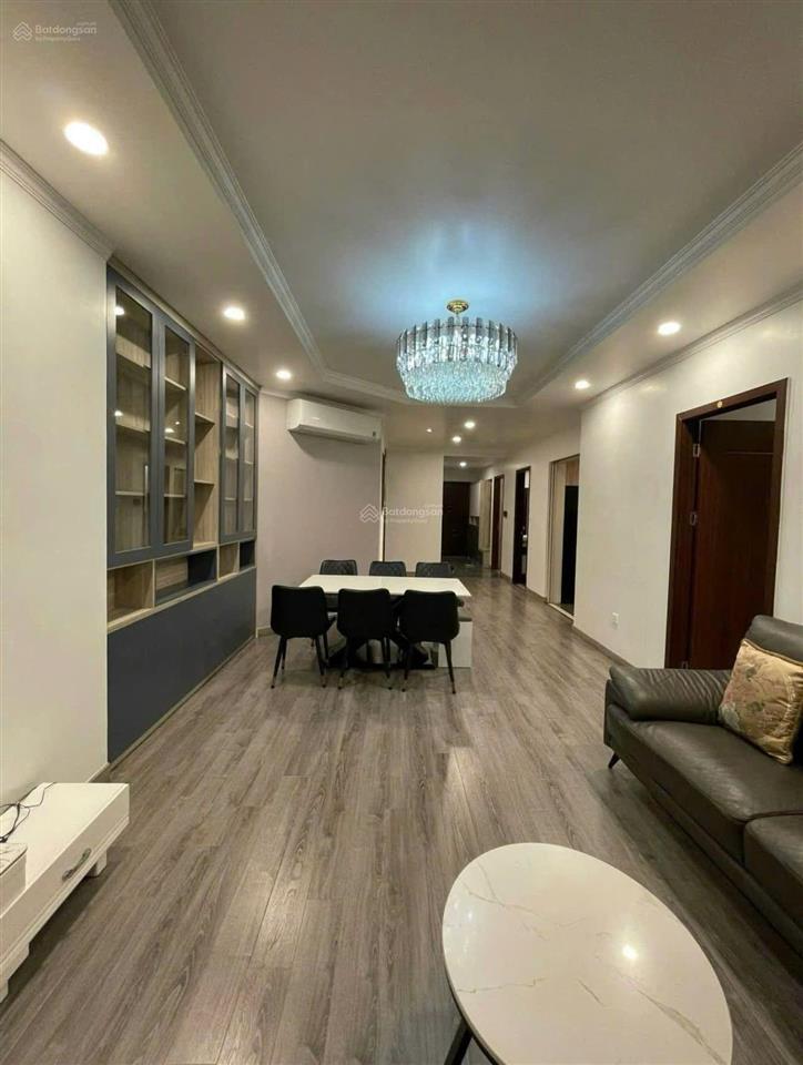 Rẻ nhất thị trường căn góc 3 ngủ dt 100m2,tầng trung tòa p5 park hill 0987 788 ***