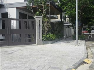 Chính chủ cần bán nhanh căn biệt thự lô góc siêu đẹp 227m2 giá rẻ nhất thị trường dương nội