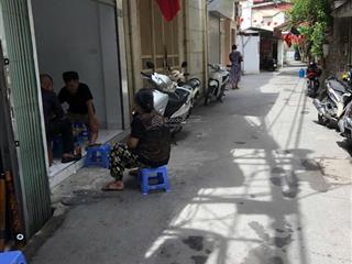 Mặt ngõ thịnh quang  ô tô  ngõ thông  kinh doanh  ở sướng  sát phố